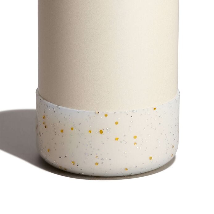 medium-boot-e0 le-f25bbm-c-medium-bottle-boot-glimmer-gold-onbottle_1_1.jpg