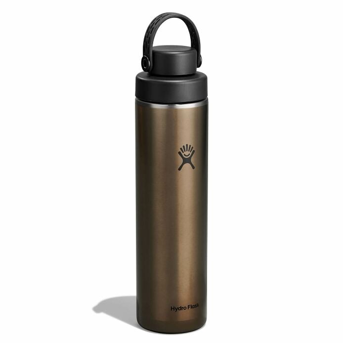 24-oz-lightweight-chug-cap-bottle-h8 lw24lwfcc080-24-oz-lightweight-chug-cap-bottle-wide-mouth-obsidian-angled.jpg