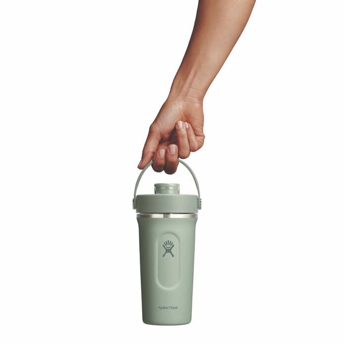 gym-bundle-a1 mxcc24374_24ozinsulatedshakerbottle_agave_hb_1.jpg