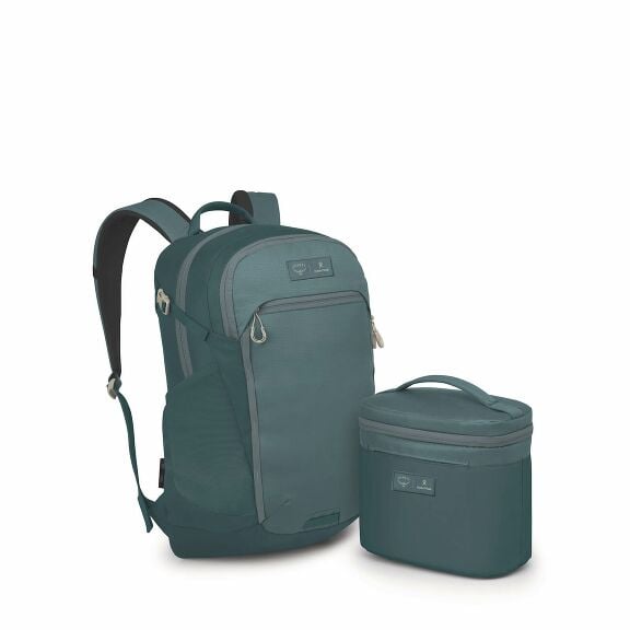 osprey-axis-x-hydro-flask-campus-essentials-bundle-l4 ospreyaxis_hydroflask5l_lunch_bag_f25_side_cascade_10007249_1_1.jpg